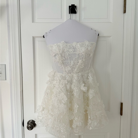 Rosie Ettiene Camille Mini Dress White - Picture 1 of 6
